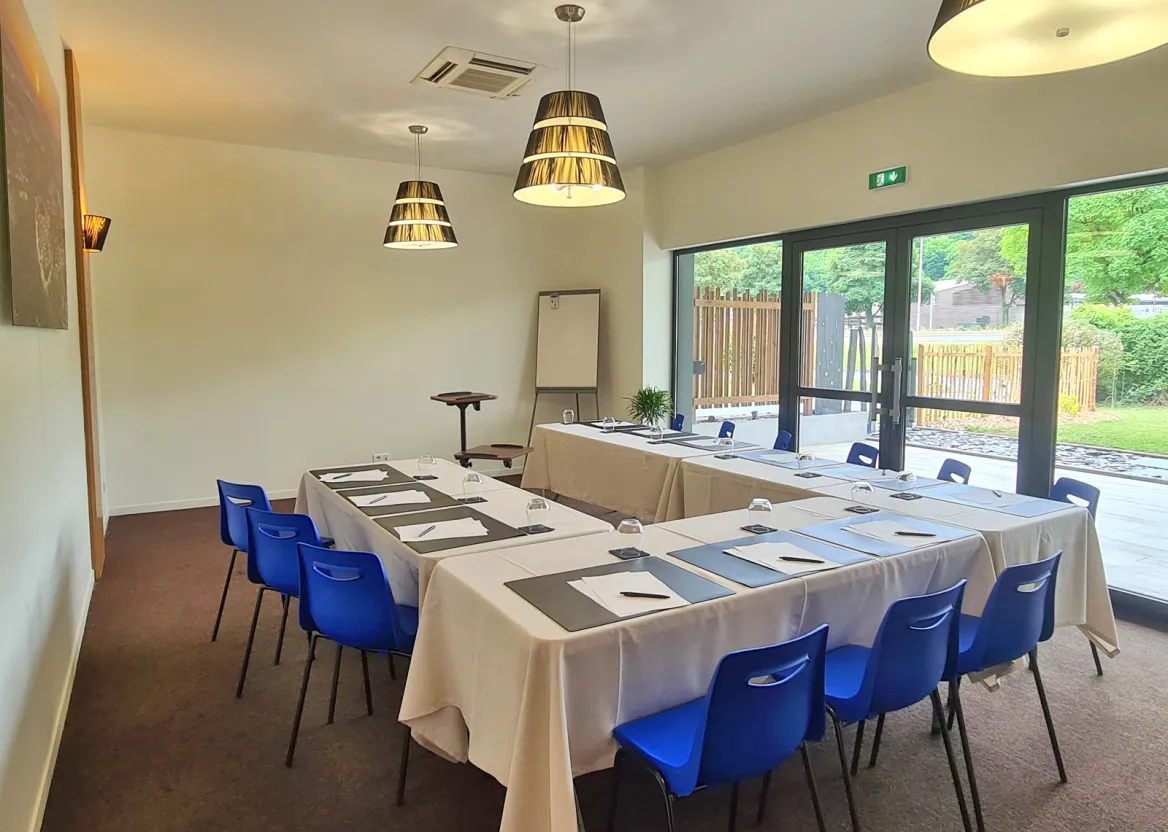 Cocottes et Popotes Salle de Réunion 2
