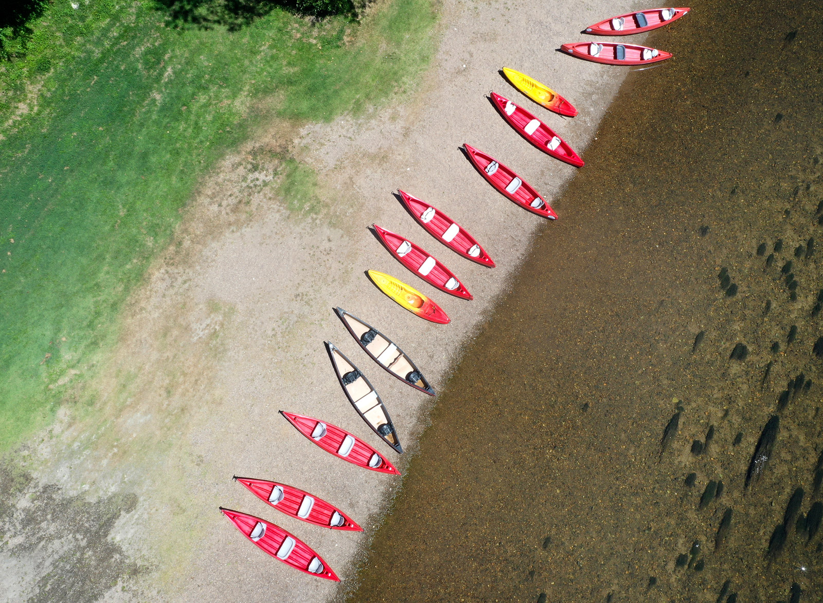 Port d'Enveaux canoe base