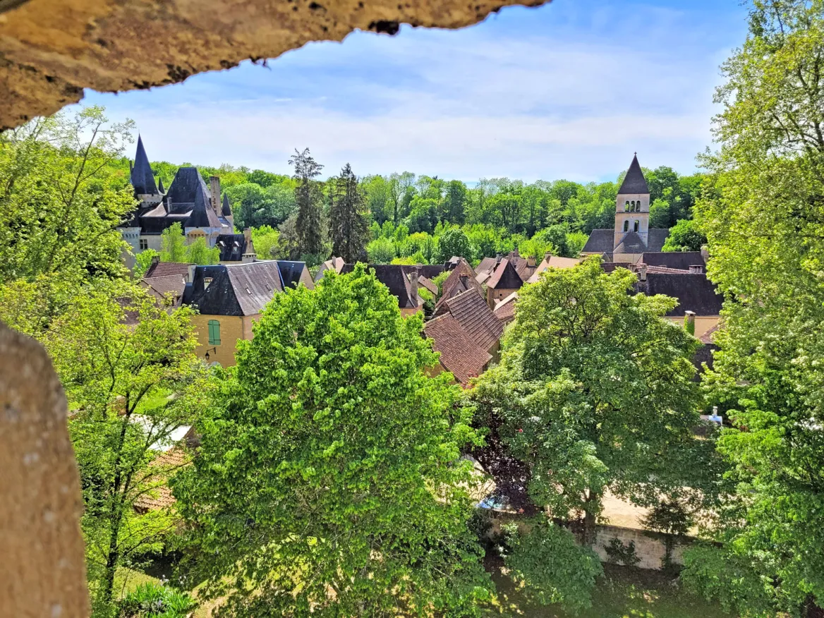 Dungeon, Manor and Garden of the Room View of Saint-Léon