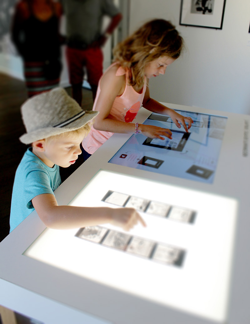 Children's film photo development workshop