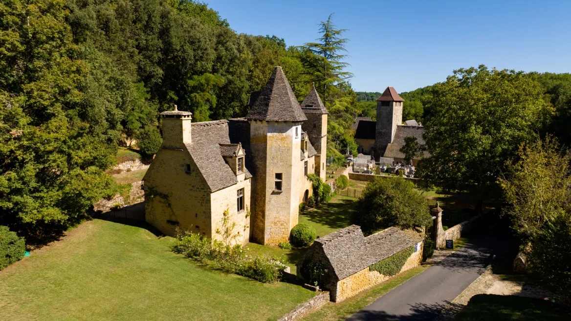Château de Lacypierre Photo Les Coflocs