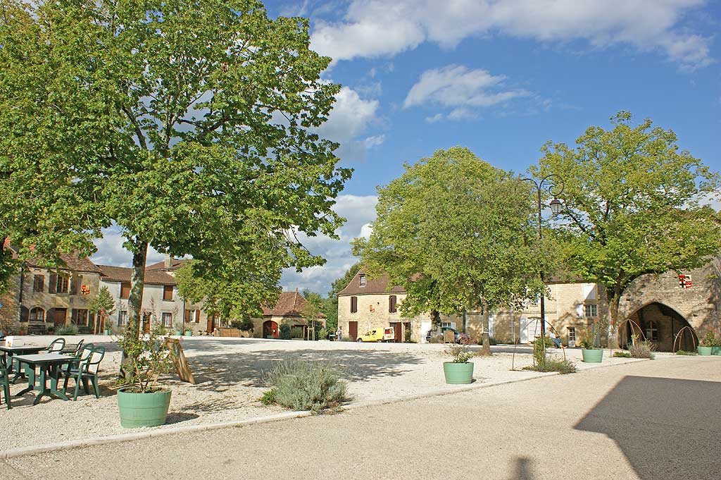 Molières Guide to Périgord