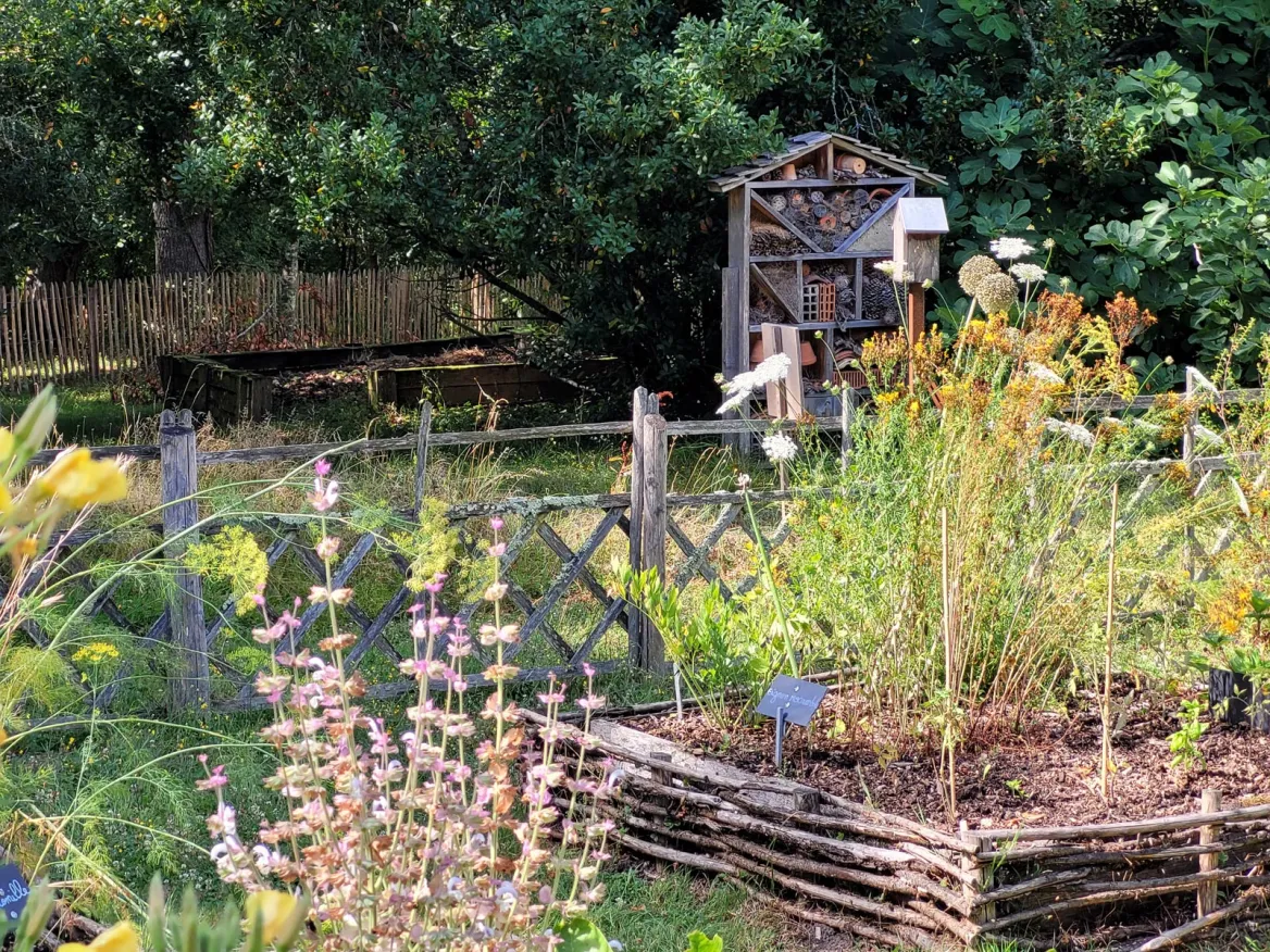 La Ferme du Parcot jardin
