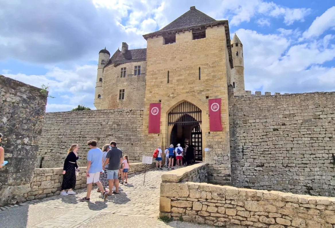 Entrance to the Château de Beynac