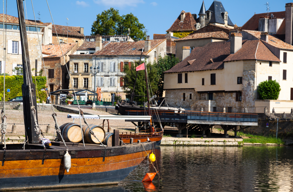 Périgord barge