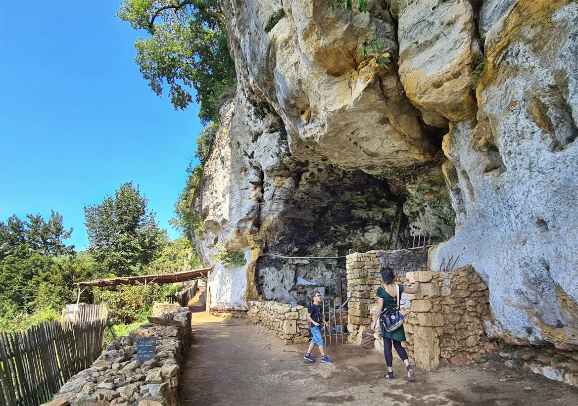 Troglodyte village of La Madeleine