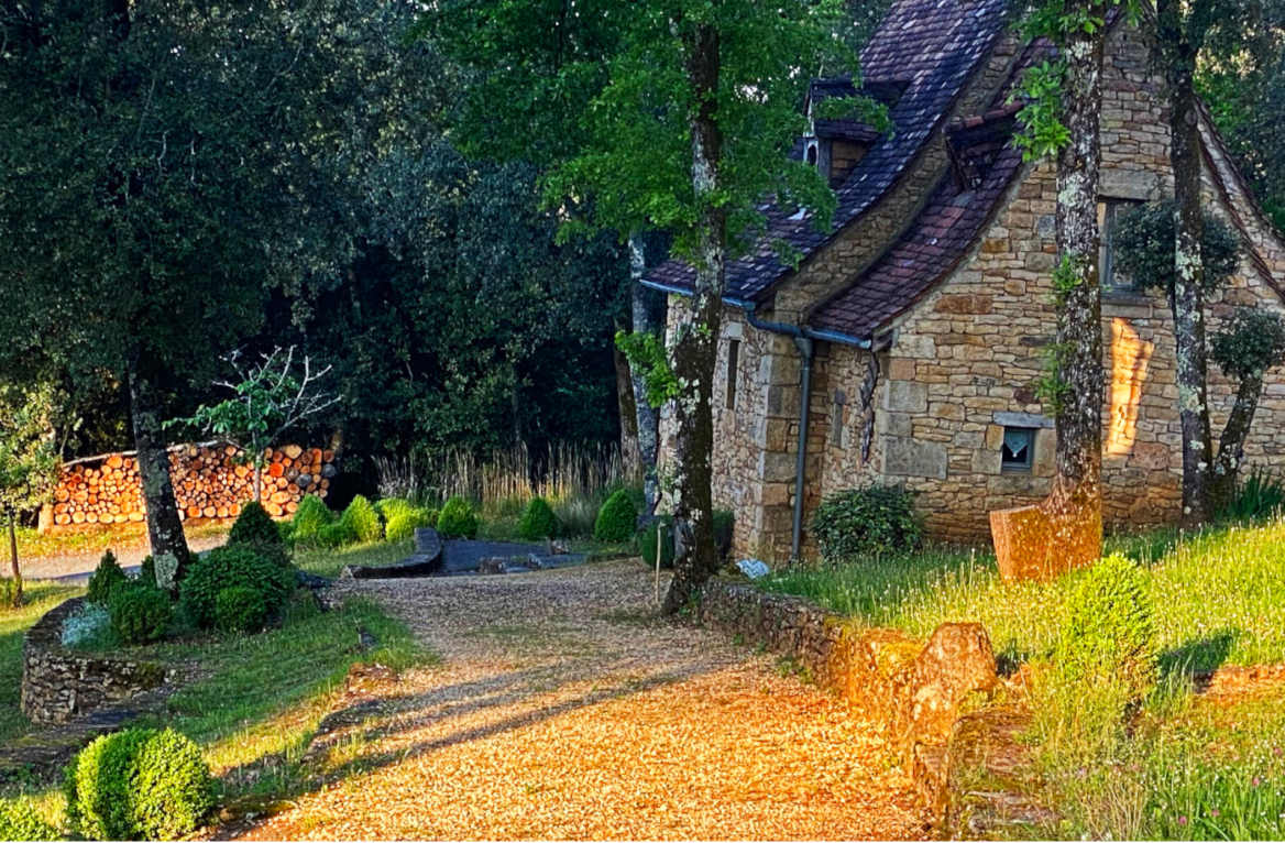 house the hamlet the springs path