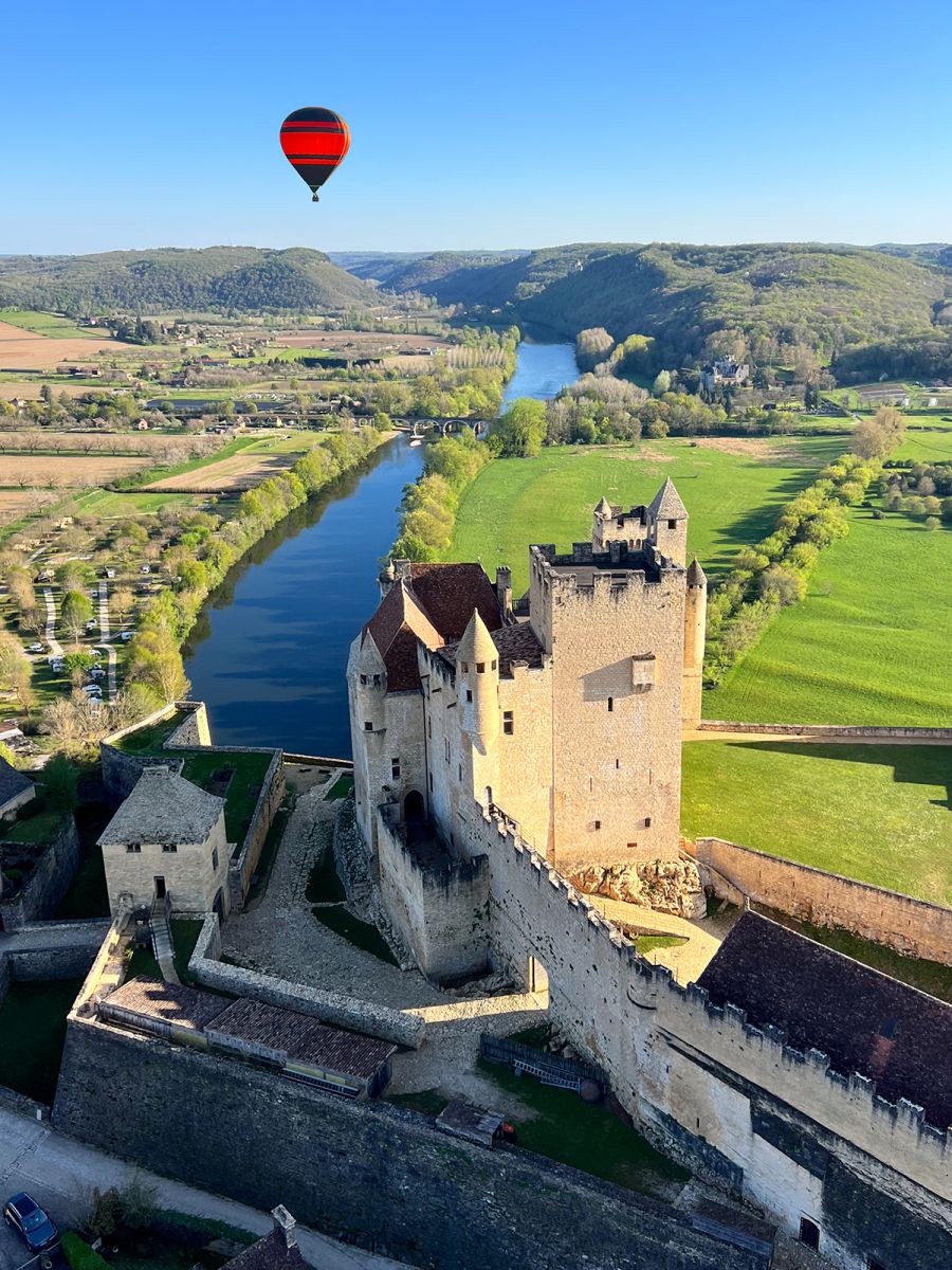 Hot air balloon flight in the hills above Saint Vincent