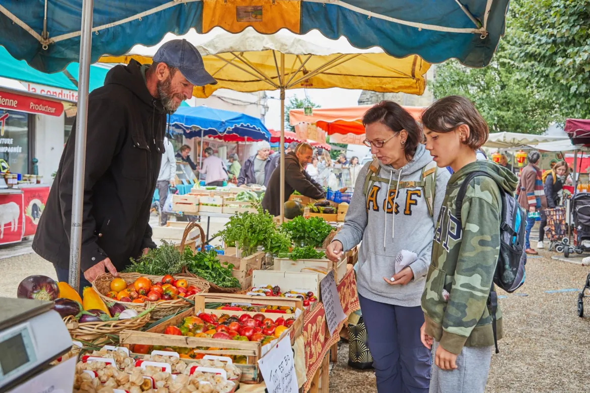 Marché de Piégut