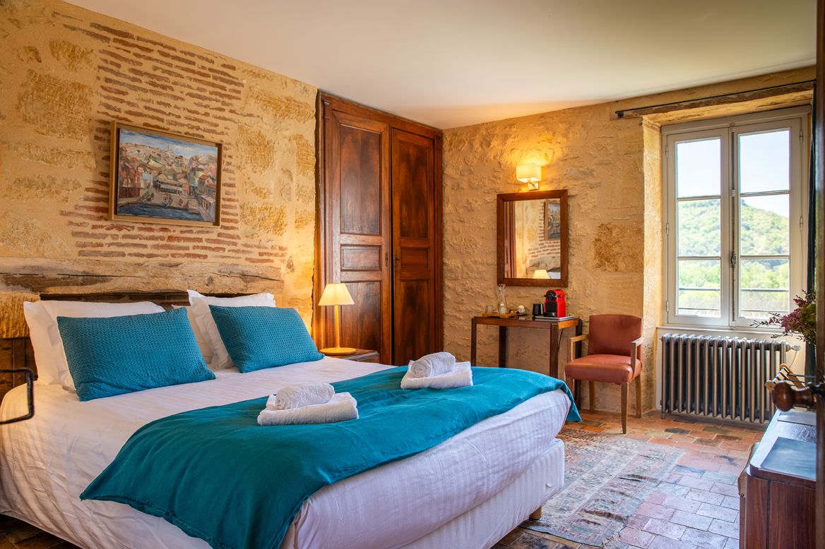 The Heights of Saint Vincent