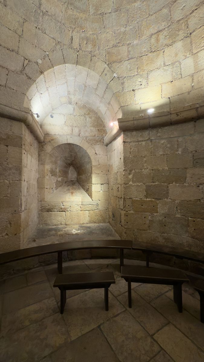 Mataguerre Tower Périgueux interior