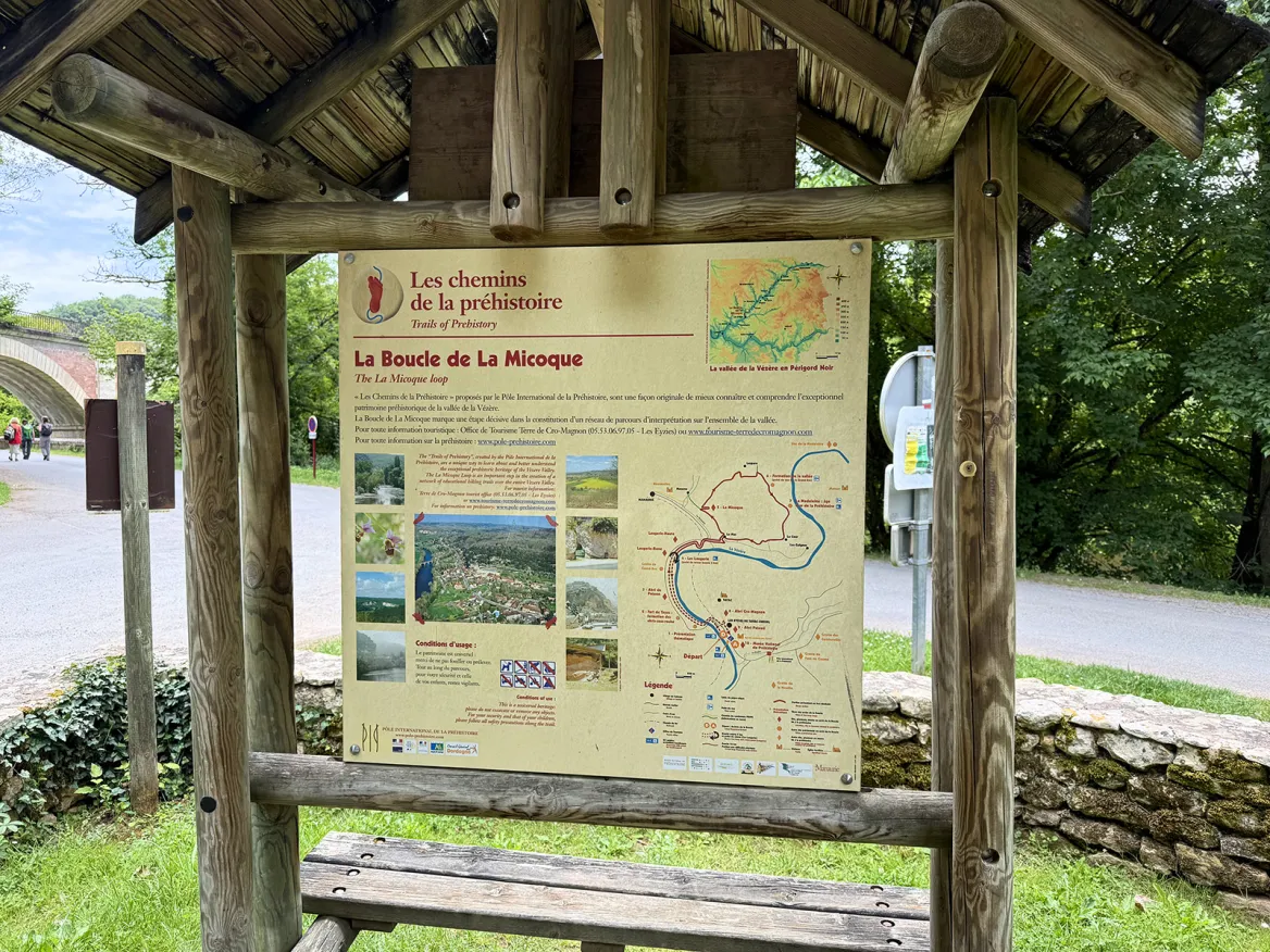 Boucle de la Micoque