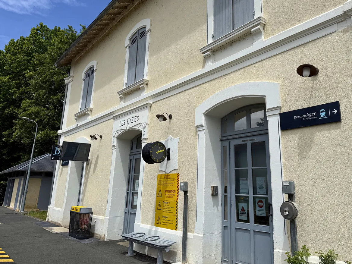 Gare Les Eyzies