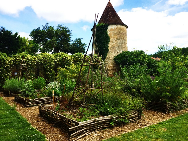 Le Bastideum
