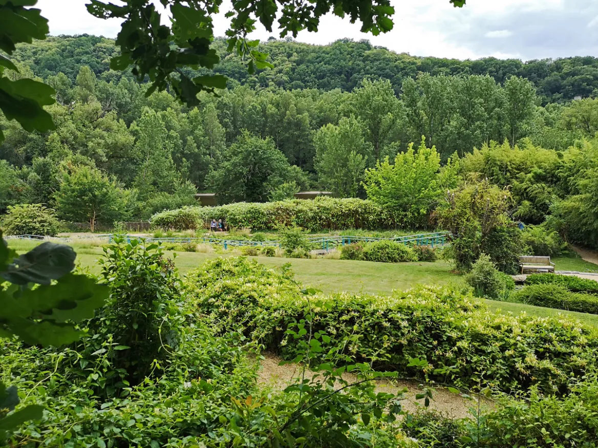 Water gardens