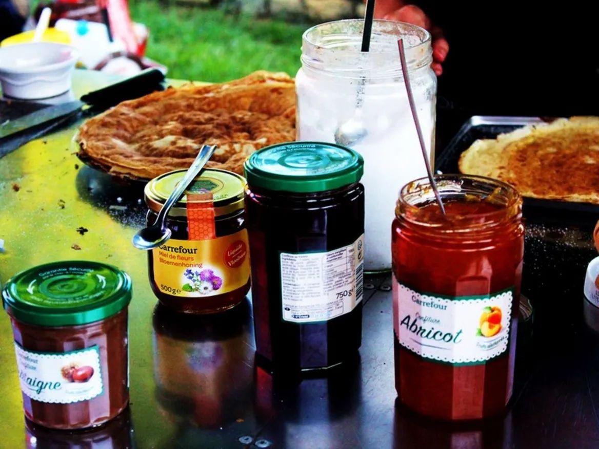 Saint-Cyprien gourmet market