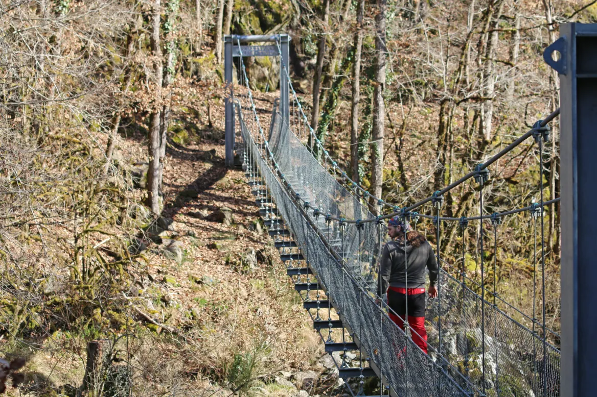 The Auvézère Gorges Footbridge N°2