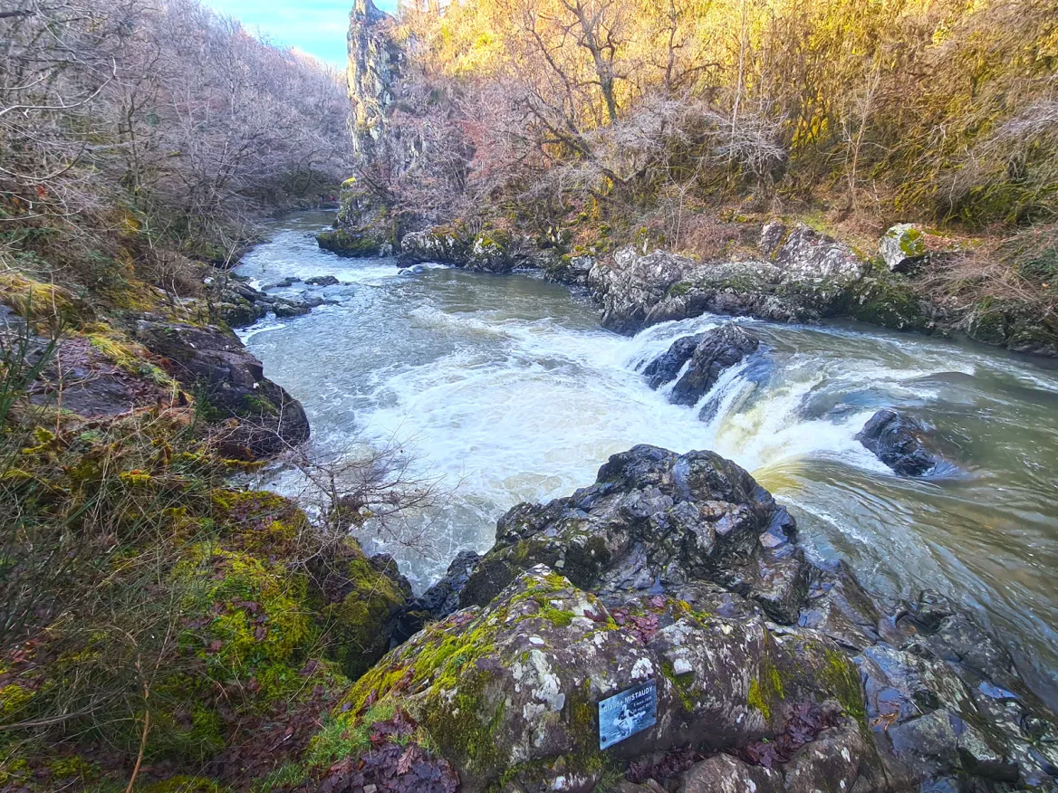 The Auvézère Gorges The Saut du Ruban