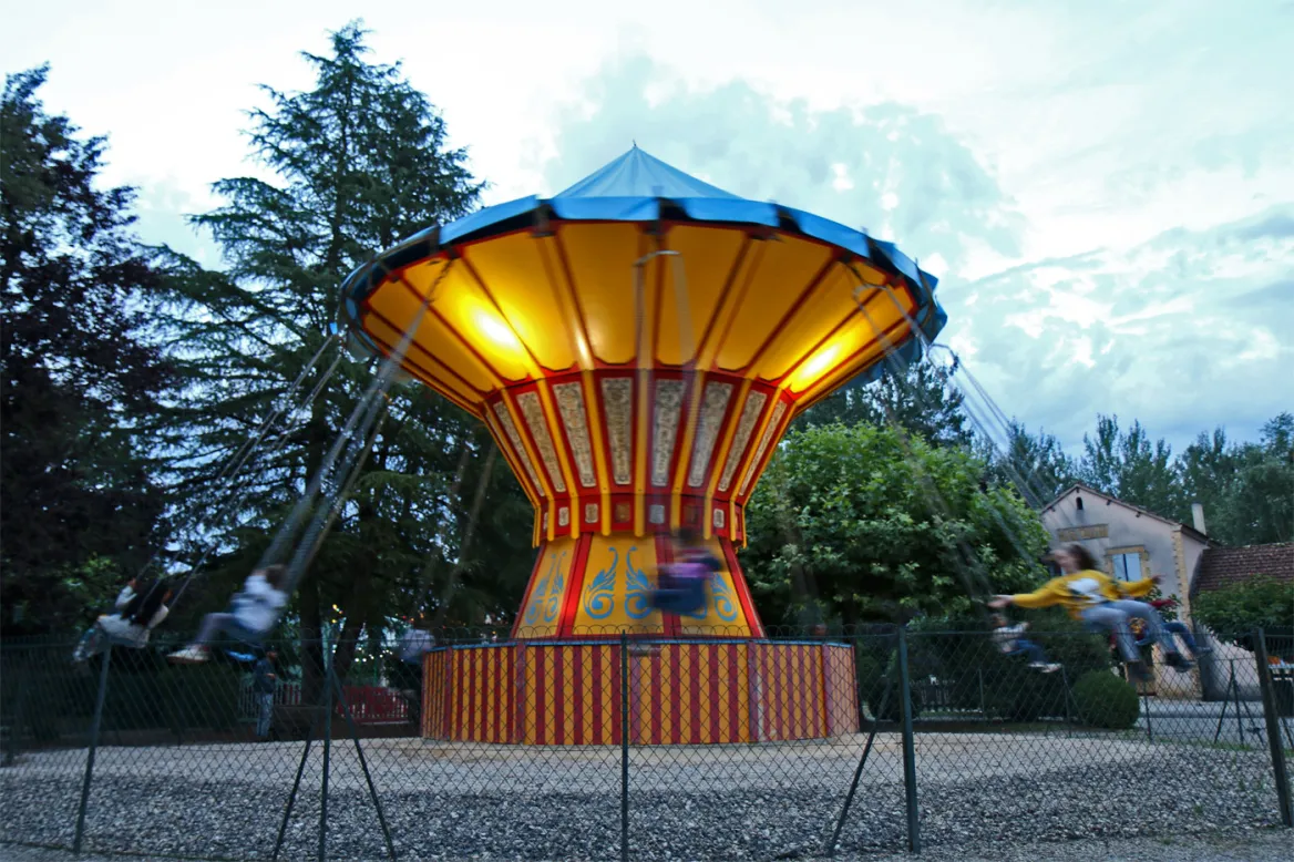 Bournat flying chairs