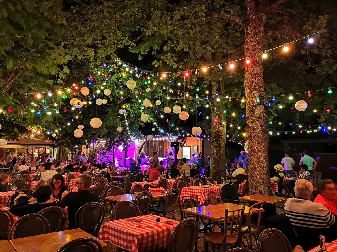 Restaurant in the Parc Le Bournat