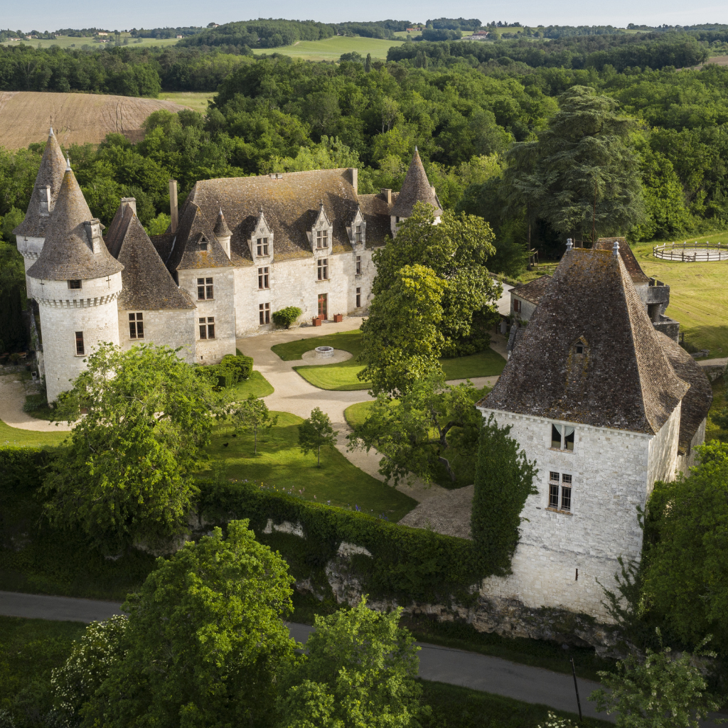 Bridoire, Le Château Des Jeux - Parc historique et ludique : jeux, château, animaux et labyrinthe