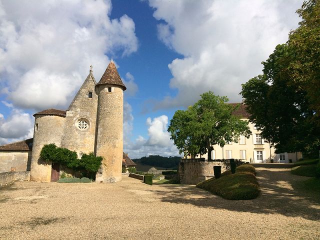 Chateau de Montréal Issac